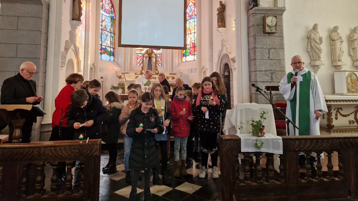 les enfants avant l'envoi en mission